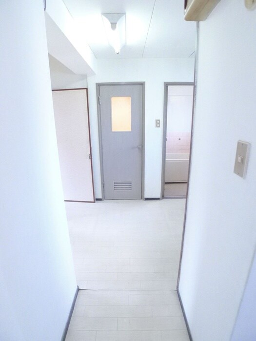 山内ハイツの物件内観写真