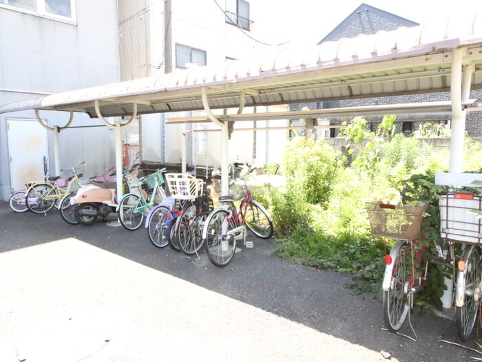 パストラル．アオキの物件外観写真