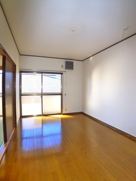 スカイビレッジの物件内観写真