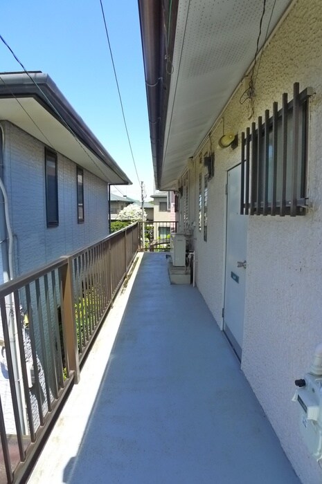 輪光ハイツの物件外観写真