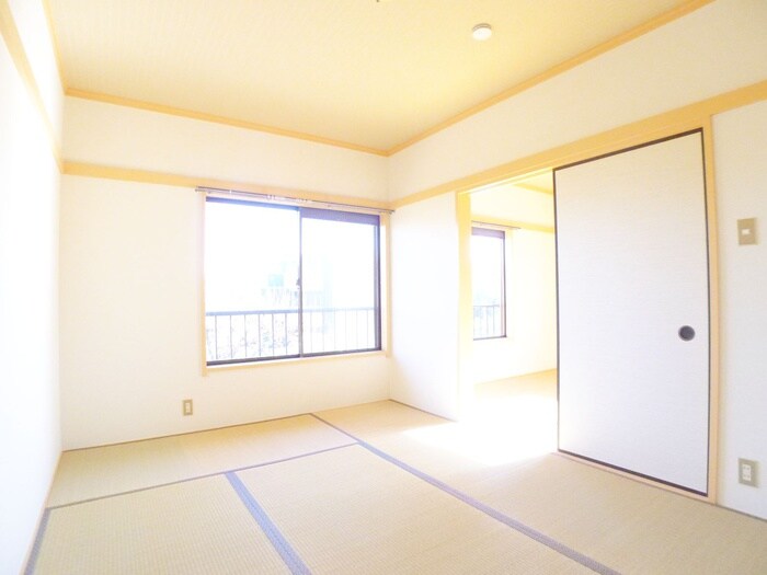 輪光ハイツの物件内観写真