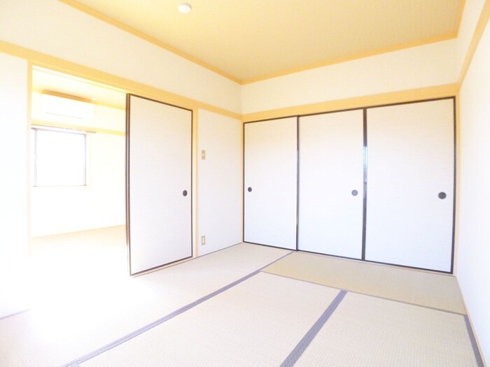 輪光ハイツの物件内観写真