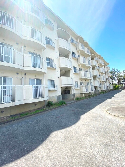 湘南カワマヒルズの物件外観写真