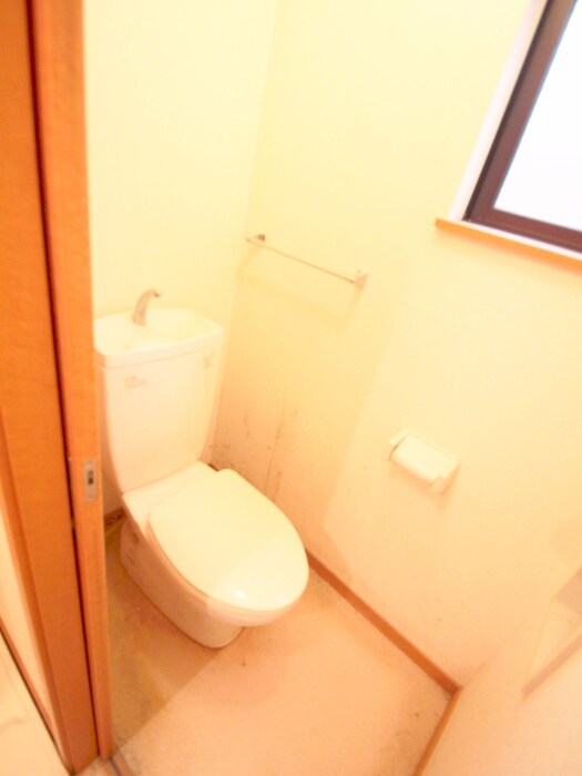 クライネ シュロスの物件内観写真