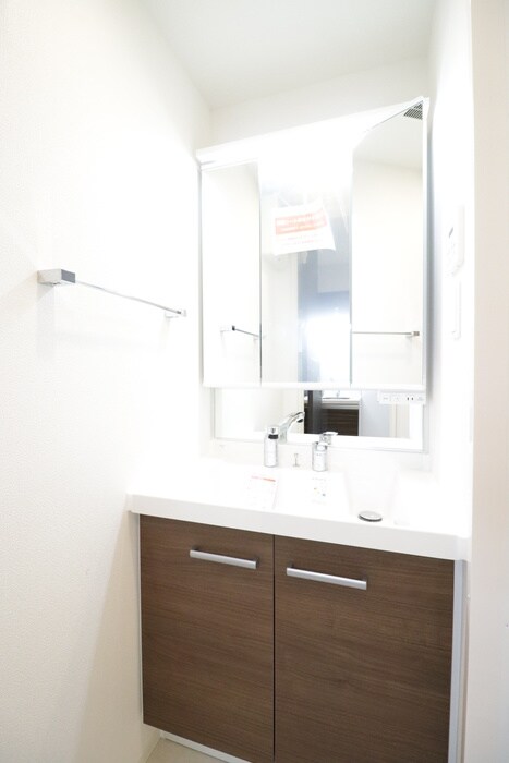 BluRock東神奈川の物件内観写真