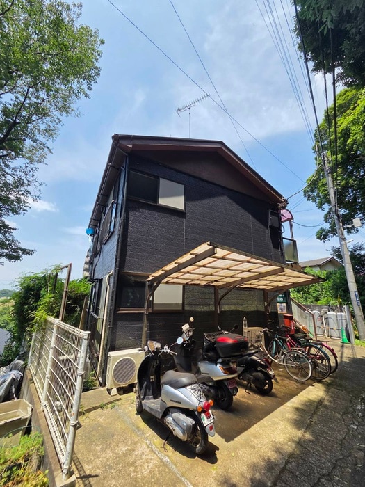 グリ－ンヒル西村の物件外観写真