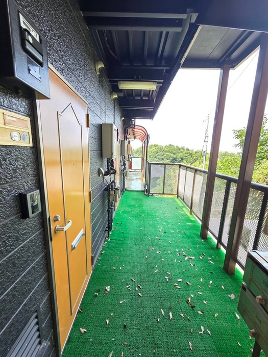 グリ－ンヒル西村の物件外観写真