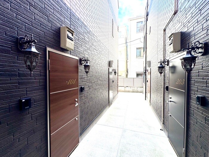 ラ・レジデンス・ル・シェノンの物件外観写真