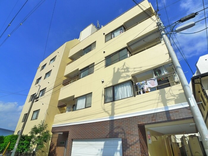 シャングリラⅠの物件外観写真