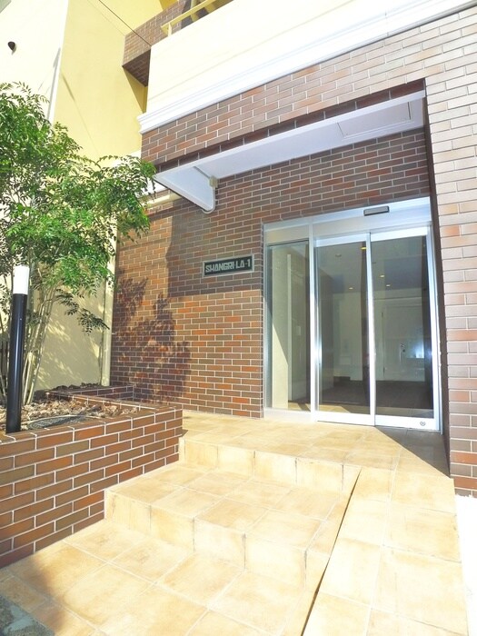 シャングリラⅠの物件外観写真