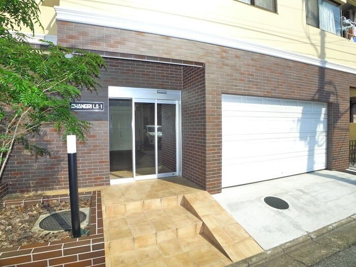 シャングリラⅠの物件外観写真