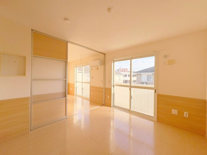 クリスタル　エトワールの物件内観写真