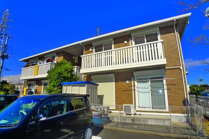 クリスタル　エトワールの物件外観写真