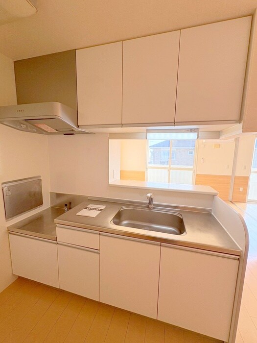 クリスタル　エトワールの物件内観写真