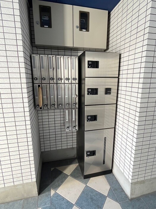 グランブルー森下の物件外観写真