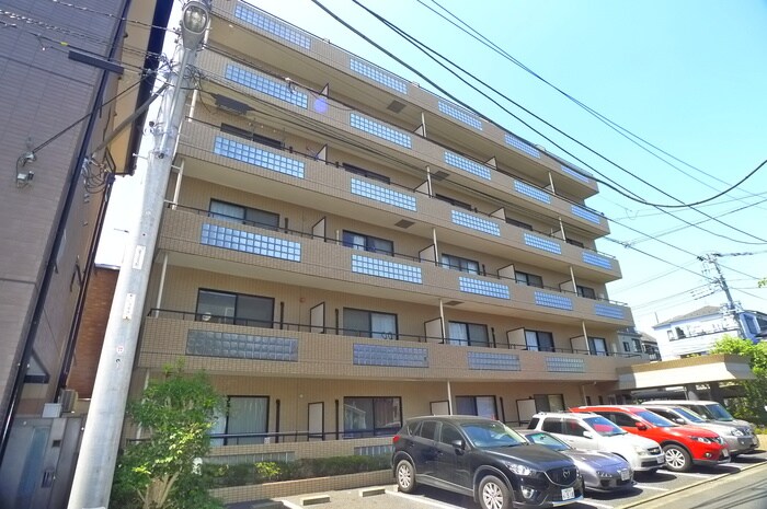 メゾン・アルエの物件外観写真