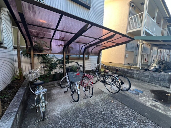 ホワイトアイランドの物件外観写真