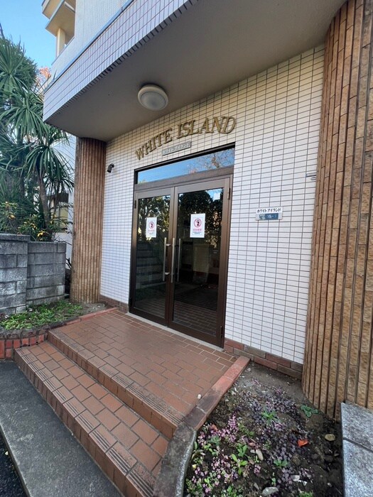 ホワイトアイランドの物件外観写真