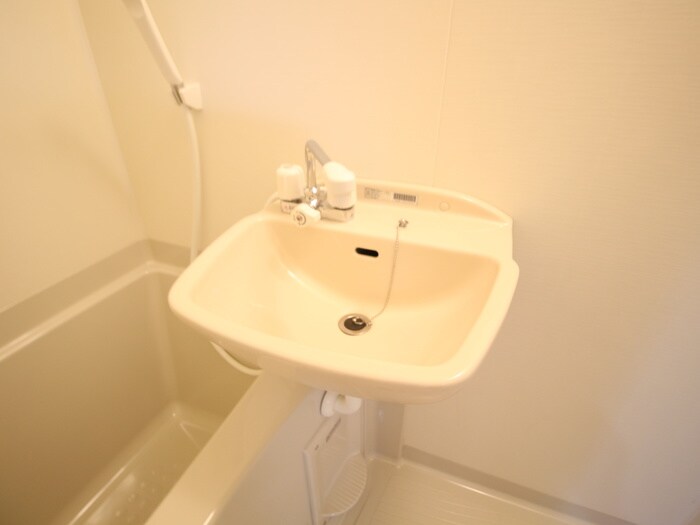 ウィステリア　ガーデンの物件内観写真