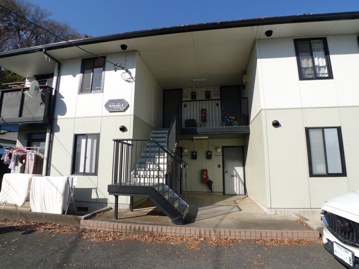 アメニティパレスⅡの物件外観写真