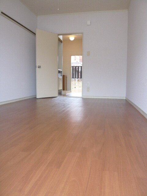 日創ハイツの物件内観写真