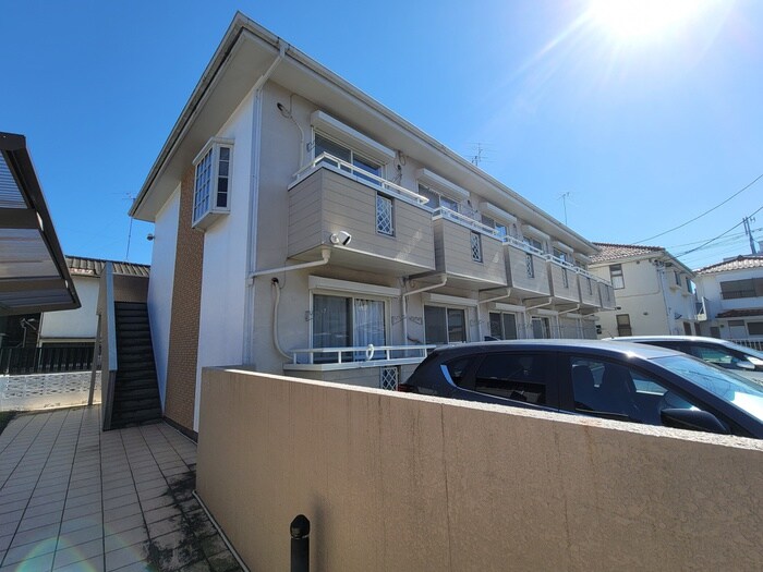 日創ハイツの物件外観写真