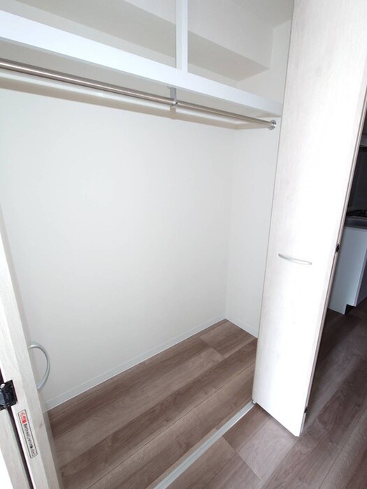 アロー東海神３７番館の物件内観写真