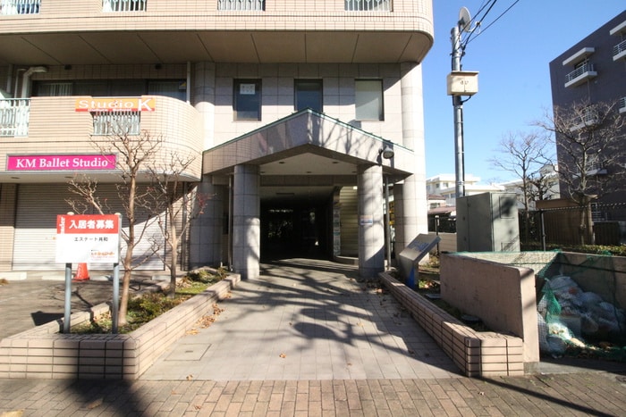 エステート共和の物件外観写真