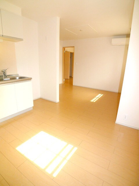 アロマ・ドゥ・ヴィラの物件内観写真