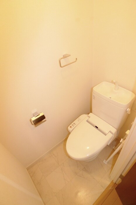 暫草（ｼﾊﾞﾗｸｿｳ）の物件内観写真