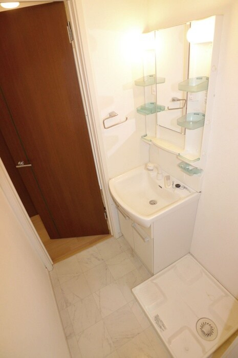 暫草（ｼﾊﾞﾗｸｿｳ）の物件内観写真