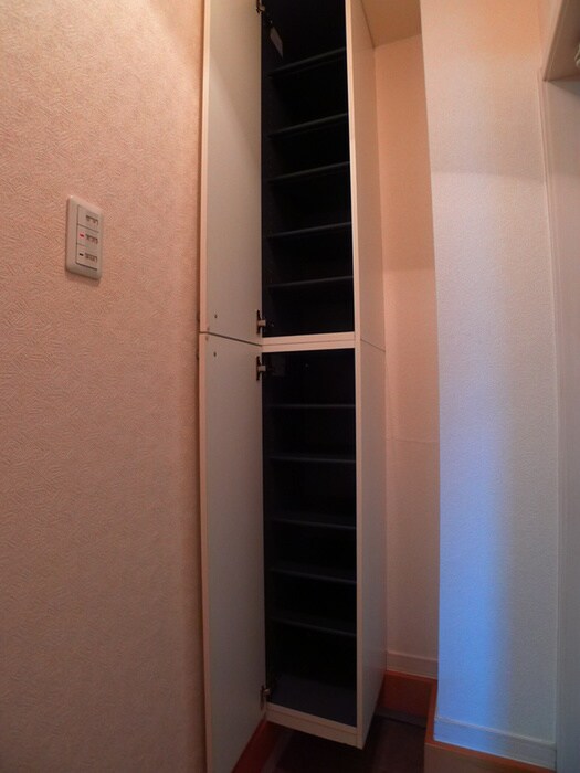 暫草（ｼﾊﾞﾗｸｿｳ）の物件内観写真