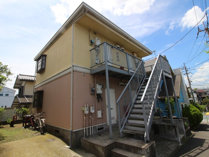 林ハイツの物件外観写真