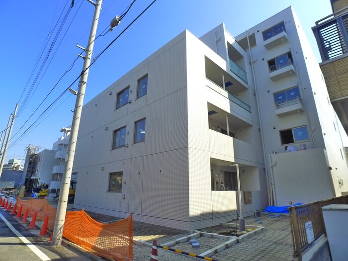 スアヴィス舎人の物件外観写真