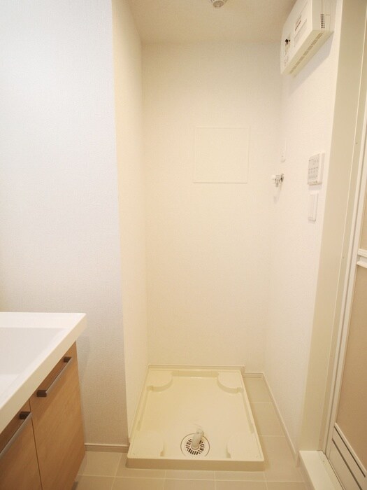 スアヴィス舎人の物件内観写真