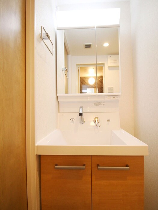 スアヴィス舎人の物件内観写真