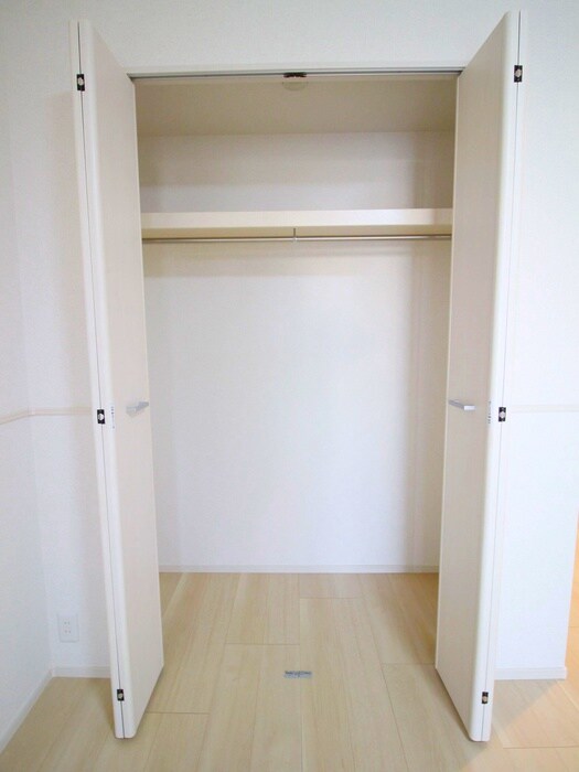 スアヴィス舎人の物件内観写真