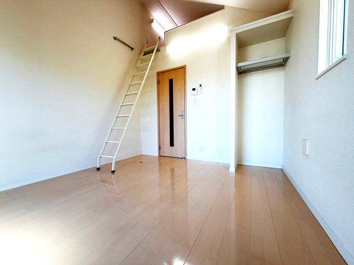 アビターレ杉田の物件内観写真