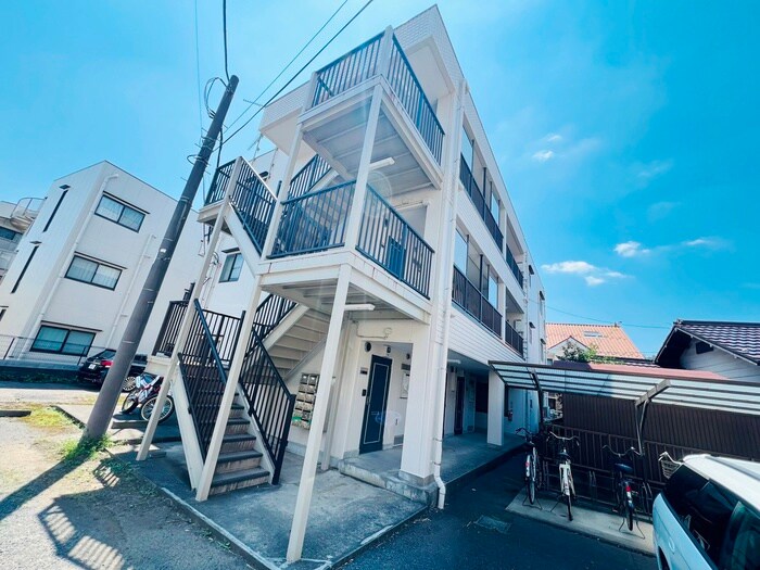 セゾン ドゥーの物件外観写真