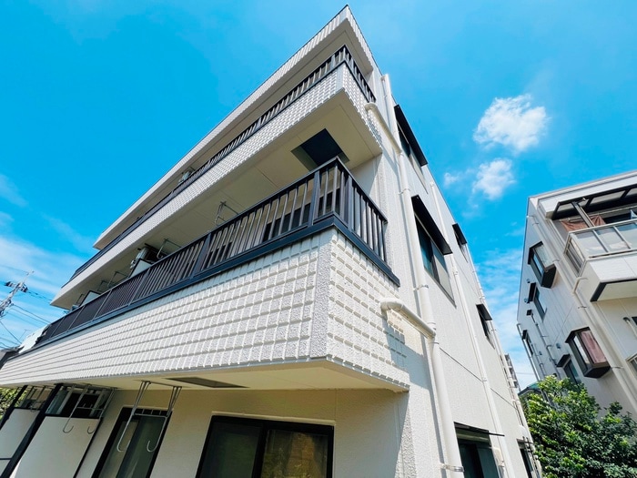 セゾン ドゥーの物件外観写真