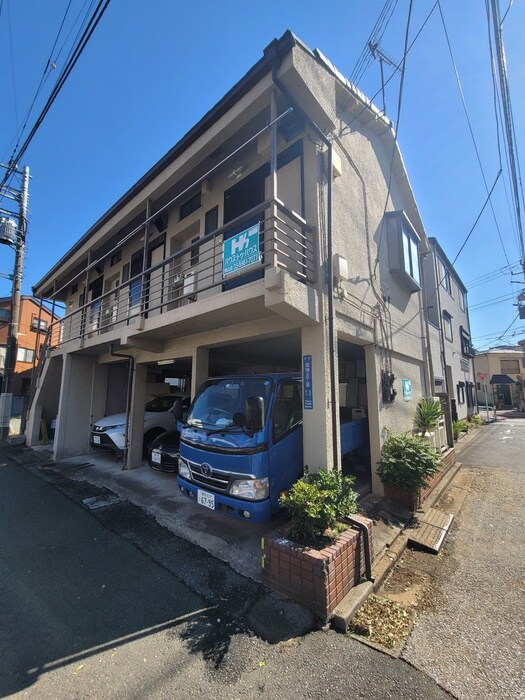 アライハイツの物件外観写真