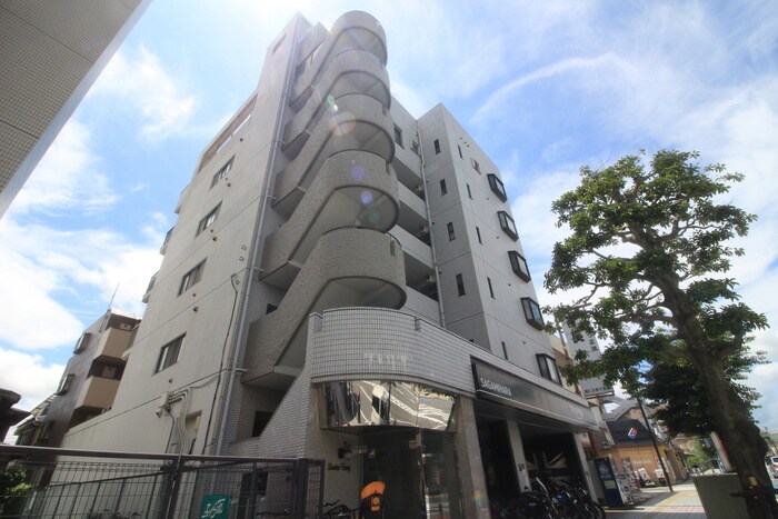 ルミエール上杉の物件外観写真