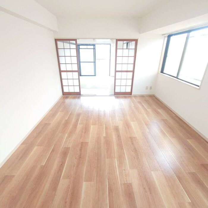 ルミエール上杉の物件内観写真