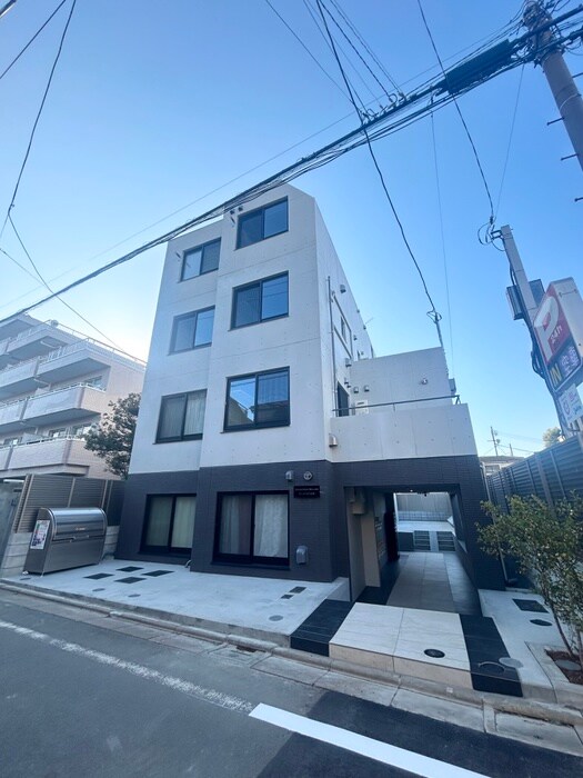 クリスクロス目黒の物件外観写真