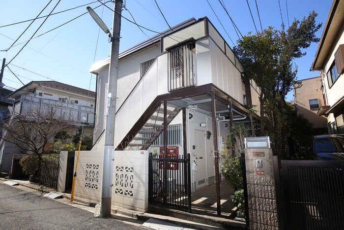 メゾン・ド・フロ－ラルの物件外観写真