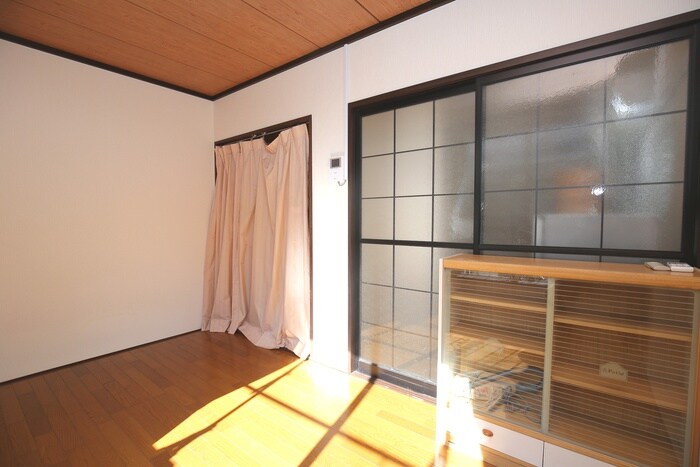 メゾン・ド・フロ－ラルの物件内観写真