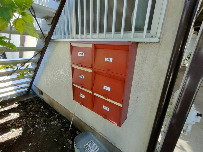 メゾン・ド・フロ－ラルの物件外観写真