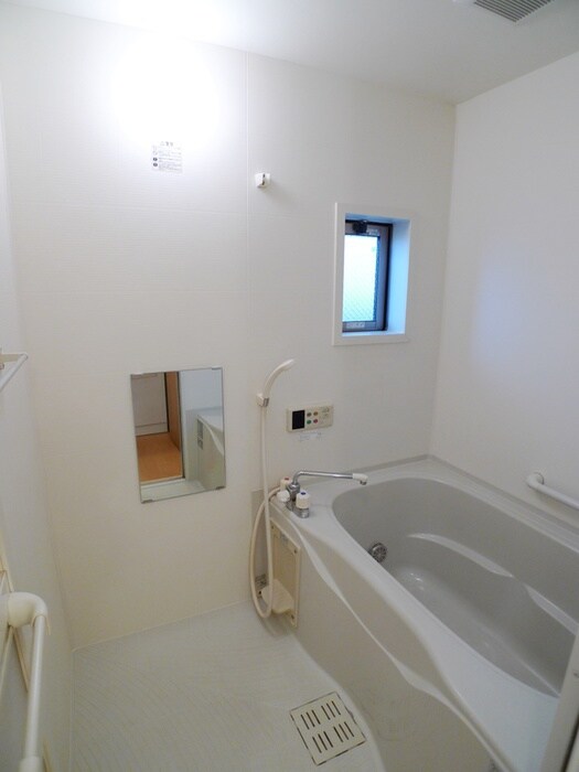 ステップステ－ジの物件内観写真