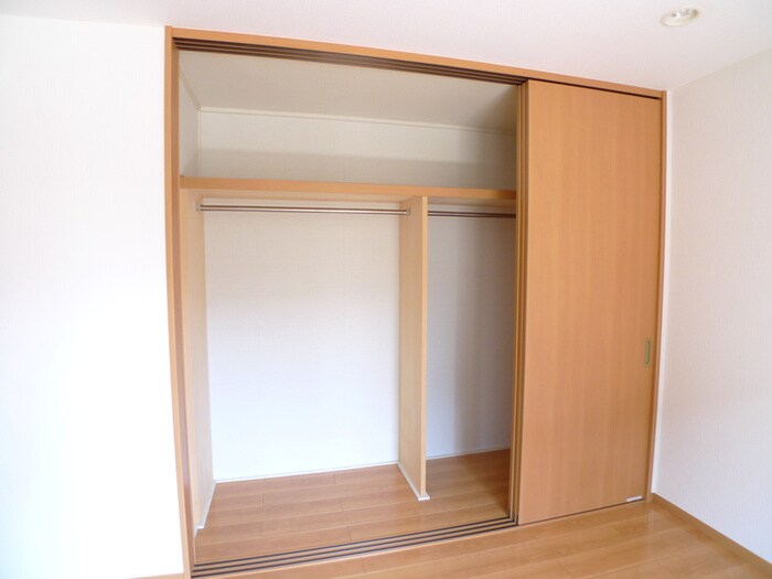 ステップステ－ジの物件内観写真