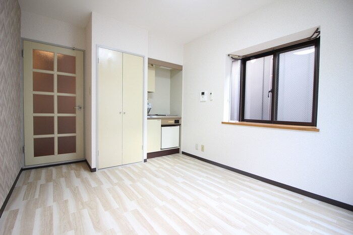 ヱターナル町田（２０３）の物件内観写真